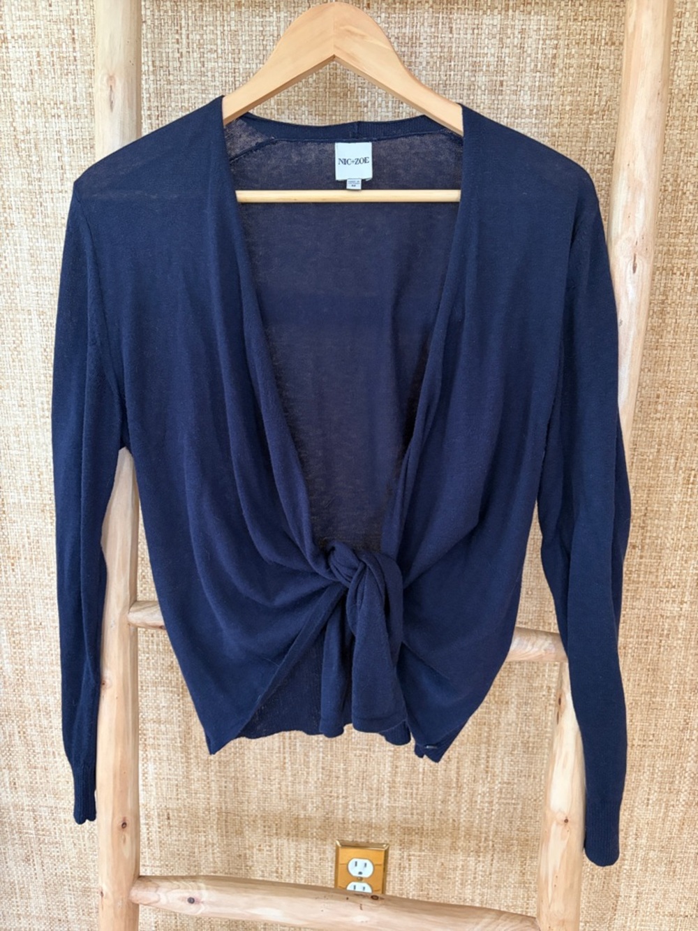 NIC+ZOE Navy Cardigan With Three Way Options Wear.